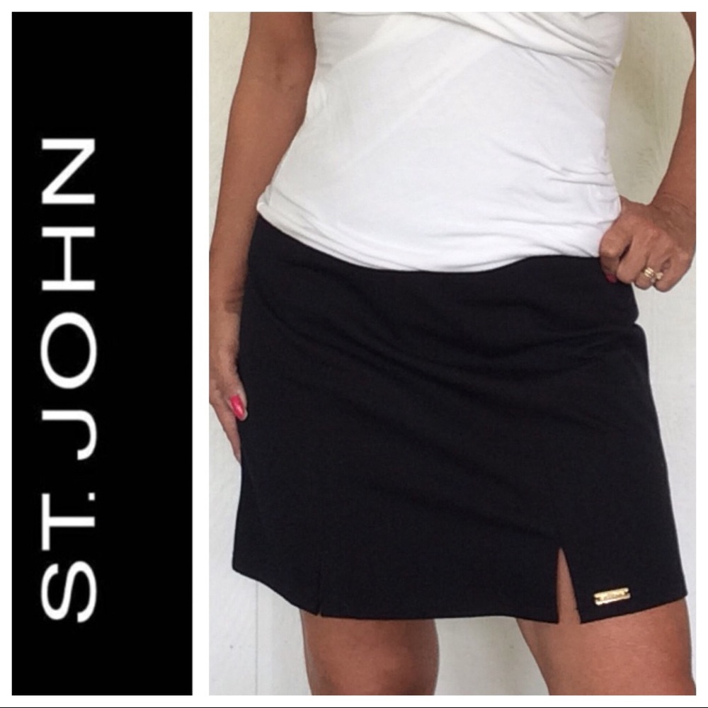 St. John Classic Black Skort